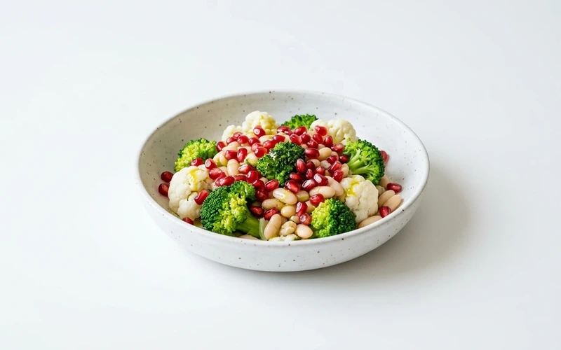 Diyet Narlı Brokoli Salatası Tarifi
